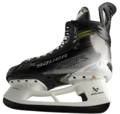 Bauer Vapor Hyperlite2 Intermediate Hockey Skates -Hockey Boutique 9919dad8 1af4 4727 9b6d 7f219a51a625