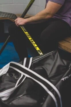 True Hockey True Catalyst PX Intermediate Hockey Stick -Hockey Boutique bfb84f30 85d4 47e7 aa56 04c549a5978e 1